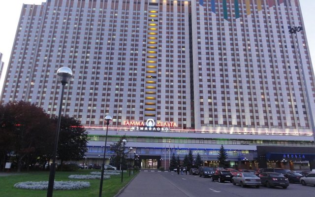 Гостиница Измайлово-Абсалют Дельта в Москве отзывы, цены и фото номеров - забронировать гостиницу Измайлово-Абсалют Дельта онлайн Москва вид на фасад