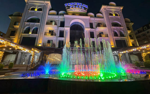 Tinchlik Plaza Hotel