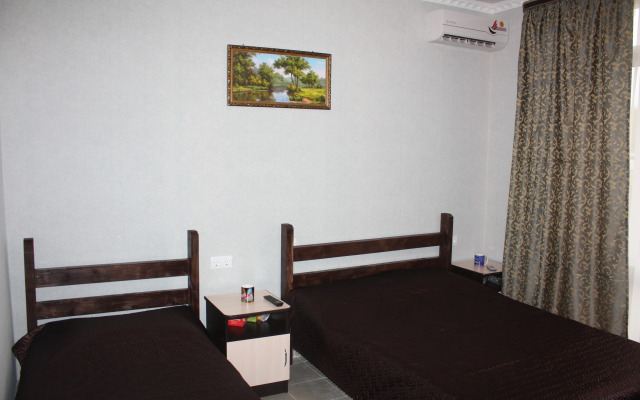 Viktoria Hotel