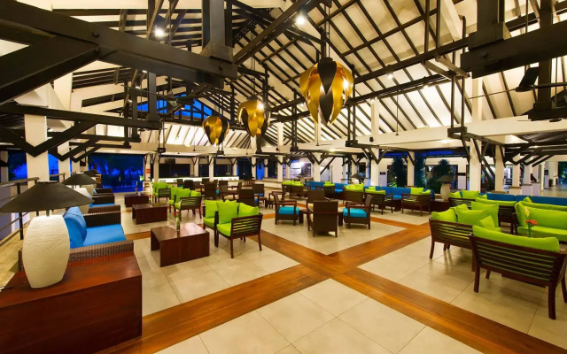 Отель Club Hotel Dolphin
