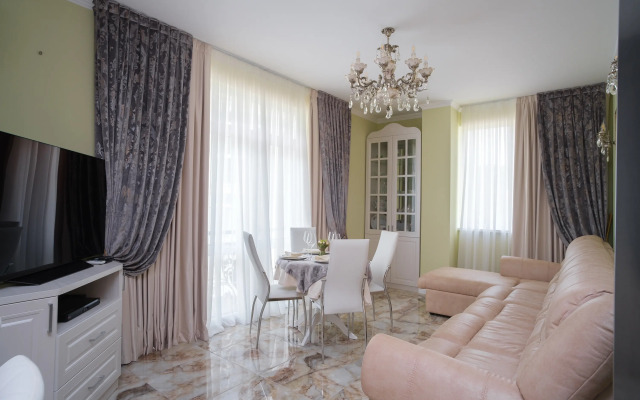 Апартаменты Red Apartments Арт Лайт Сити Церетели