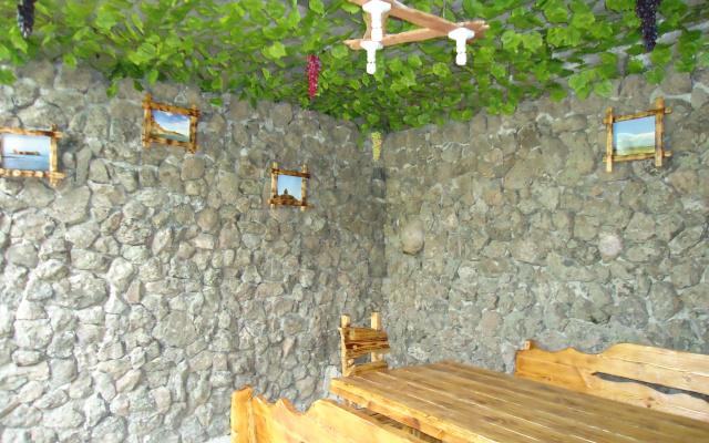 Апартаменты Dinadav House