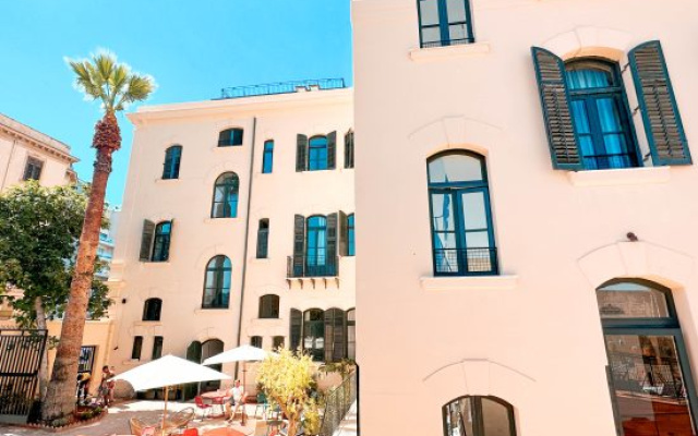 hotelImage