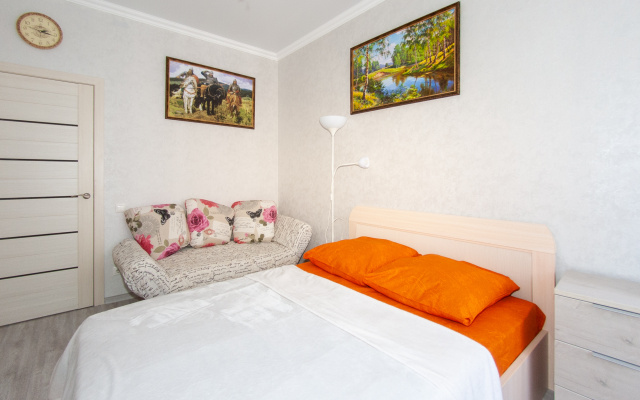 Квартира Уютная евродвушка в 300 м. пляж Лазурный берег