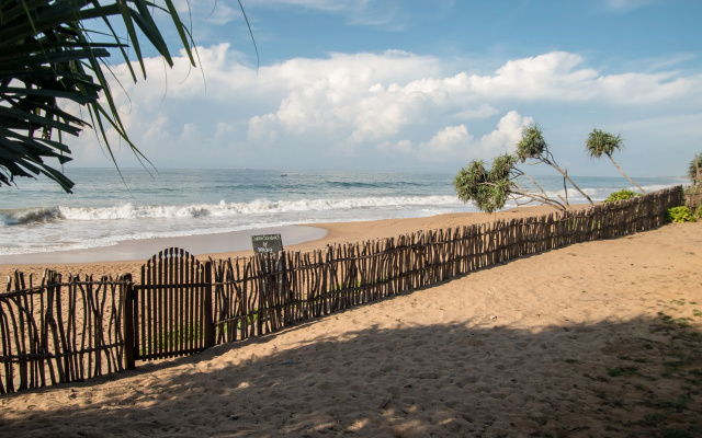 Бутик-отель Six Elements Beach