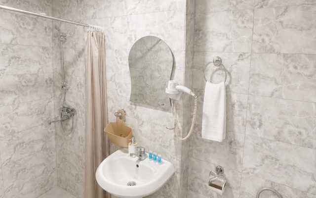 Mariali Hotel · Tbilisi — photo 28