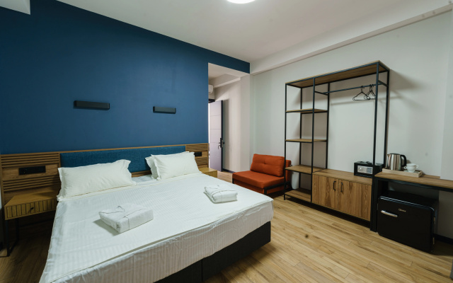 Guest rooms · Tbilisi — photo 21