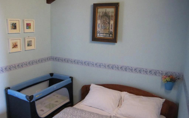 Pauk Villa