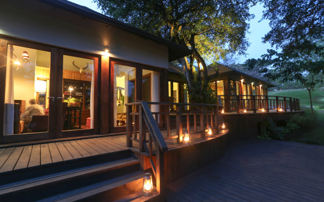 Бутик-Отель Lake Duluti Lodge