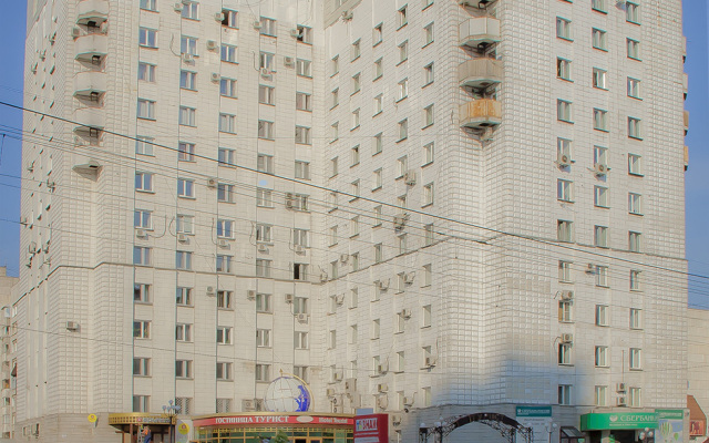 Гостиница Турист городской автобус