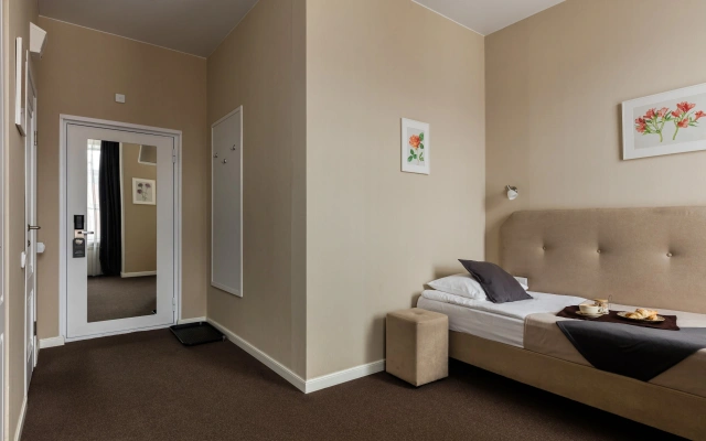 Отель Cosmos St. Petersburg Rozenshteyn Hotel