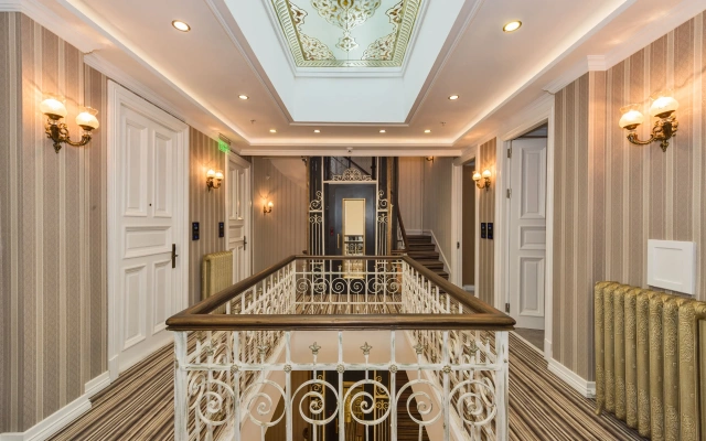 Отель Alpek Hotel