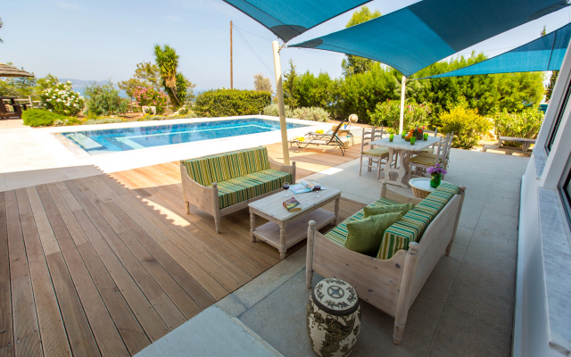 Вилла Med Coast Deluxe
