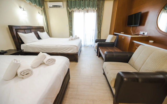 Отель Riverside Garden resort
