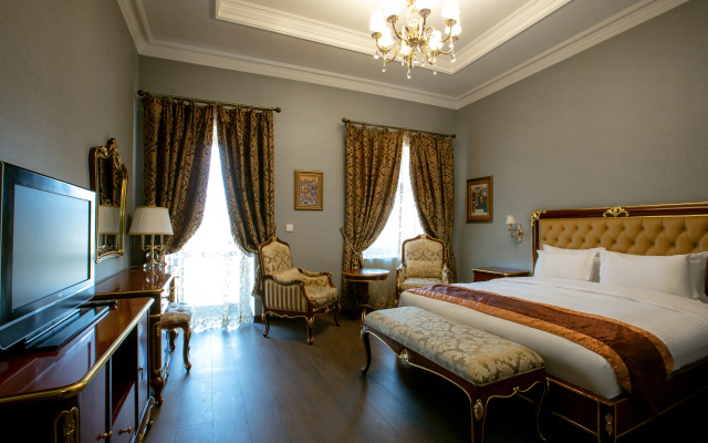 Отель Shah Palace
