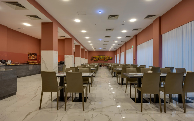 Hotel Pine Astoria · Tbilisi — photo 12