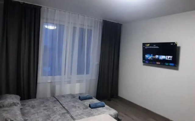 Квартира cтудия в новoм домe c новым ремонтoм