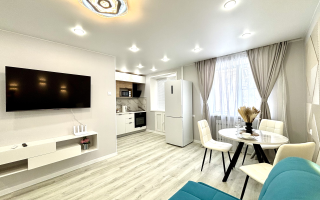 Квартира Уютная квартира KOMILFO-HOME на Тушканова 13