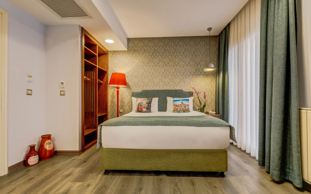 Hotel Sometimes