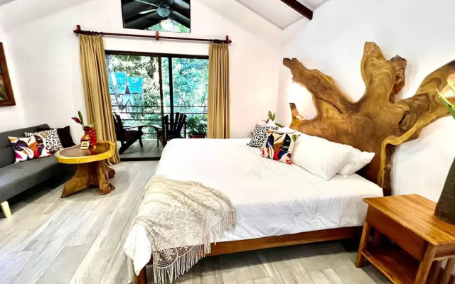Курортный Отель Ecotica Hotel and Resort