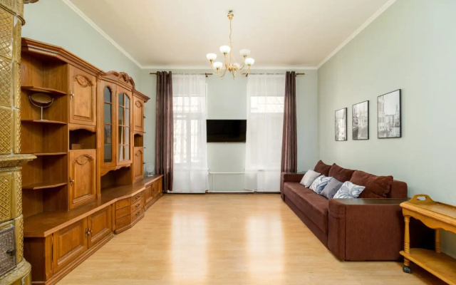 Квартира Кирочная 18