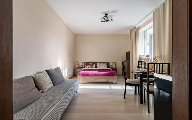 Апартаменты Sergeew Apartments Комфорт с балконом у Невского Проспекта
