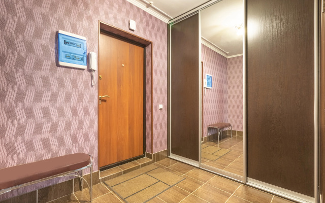 Апартаменты HomeHotel Белозерская 2
