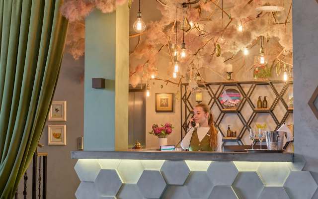 Отель Hills Polyana Hotel & Spa