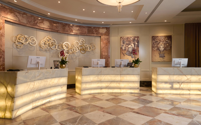 Отель Континенталь