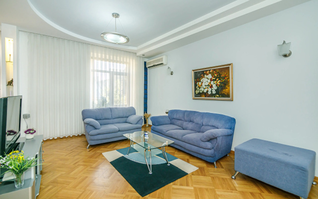 Апартаменты Stella Luxury Apartment in Nizami street