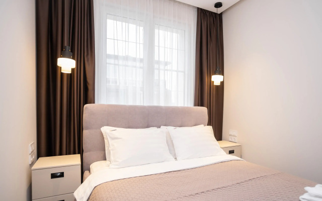 Апартаменты Red Apartments Арт Лайт Сити Апартамент Мигель
