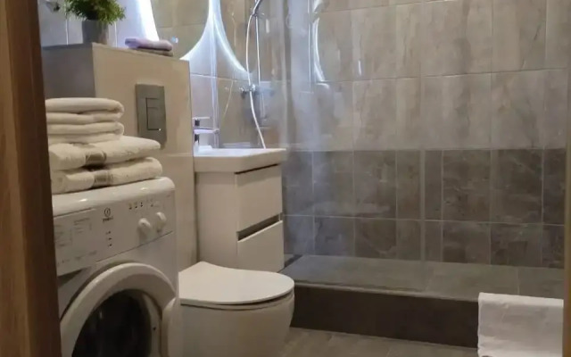 Квартира Gold River Apartment Ekaterinburg