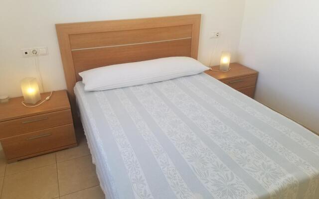 Апартаменты El Puerto Costa del Sol Испания, Фуэнхирола - отзывы, цены и фото номеров - забронировать отель El Puerto Costa del Sol онлайн вид на фасад
