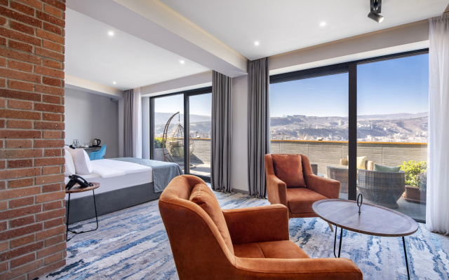 Double Suite (full double bed) · Hotel Address 9D — photo 2