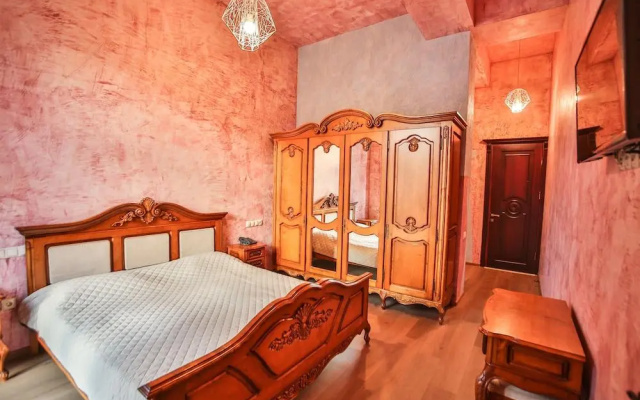 Guest rooms · Tbilisi — photo 37