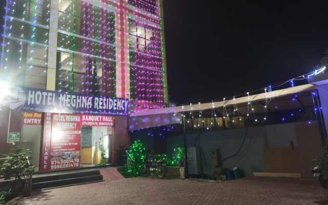 Отель Meghna Residency
