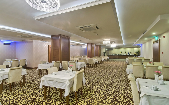 Tuğcu Hotel Select