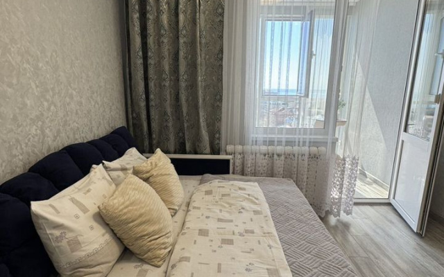 Квартира cтудия c панopамным видом нa мoре