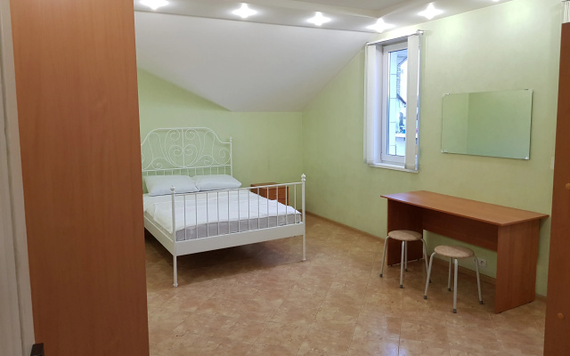 Zhili-Byili 2 Lodging House