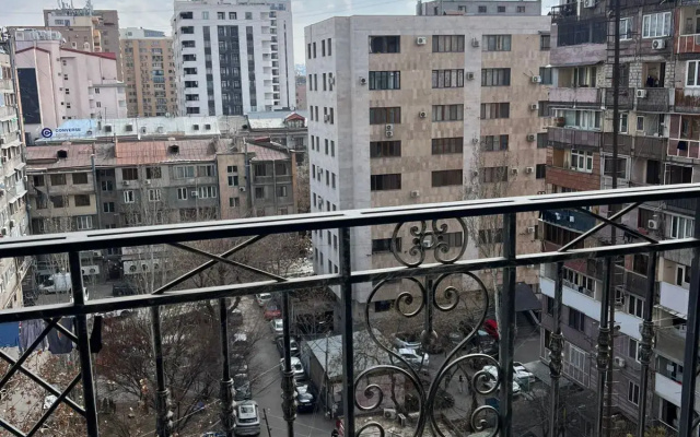 Квартира RentInnYerevan Buzand 87 Apartments