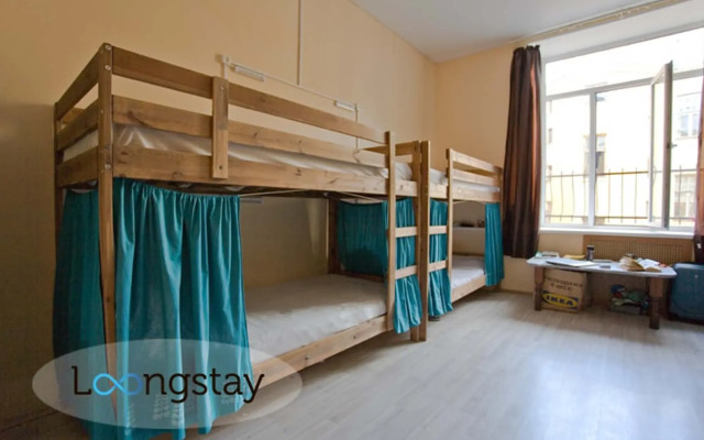 Хостел Longstay at Kamennoostrovskiy 26-28
