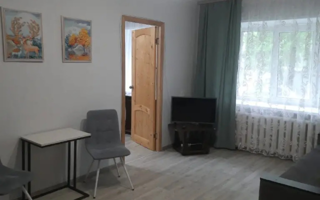 Квартира на проспекте Октября 112/1