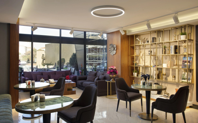 İzz Hotel Koşuyolu