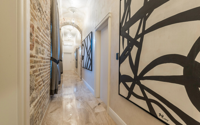Zara Palace - design rooms