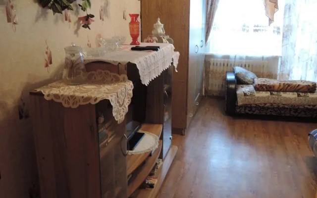 Karibskogo 14 Apartments