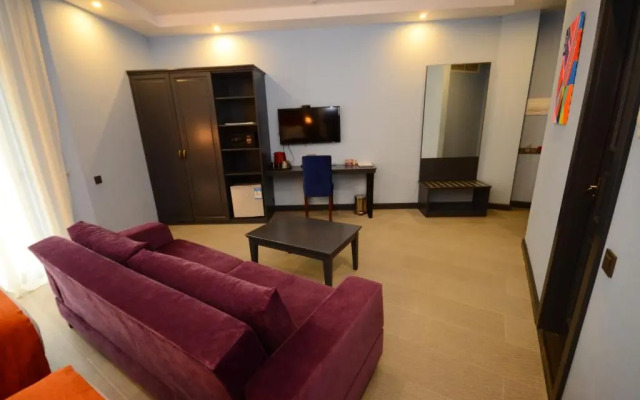 REALM Hotel Batumi
