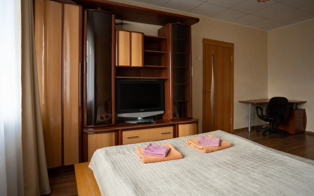 Апартаменты Right Room на Знаменской 21 вид на реку