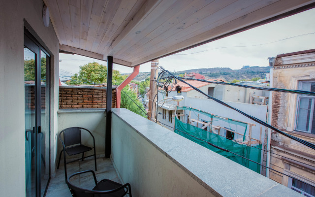 Balcony · Tbilisi — photo 14
