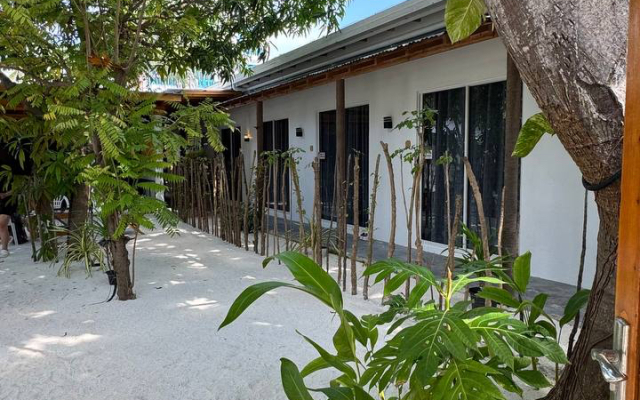 Гостевой дом Navaya Dhiffushi
