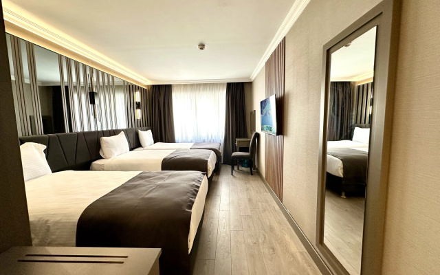 Aven Hotel